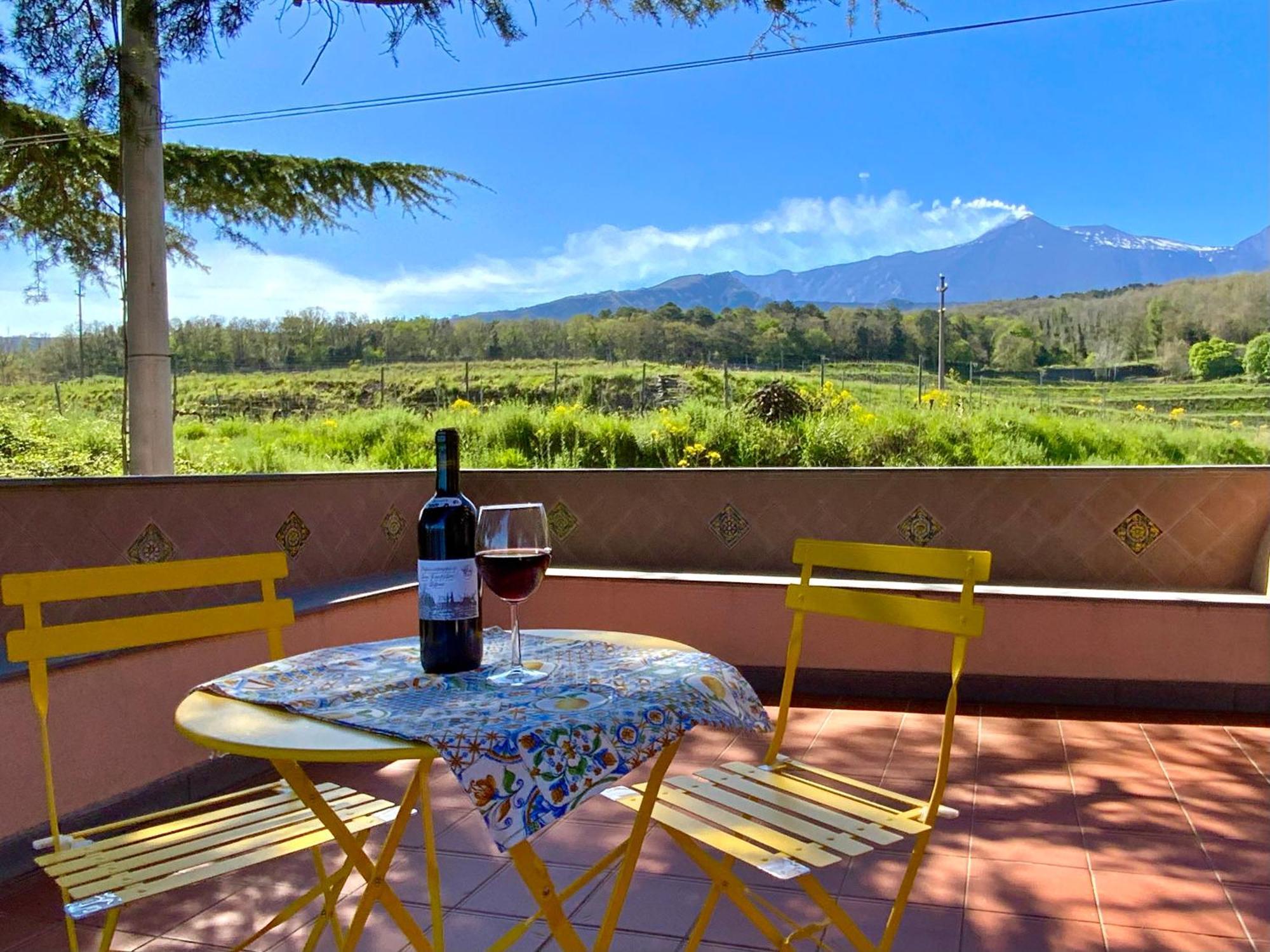Tenuta Kiwi Dell'Etna Milo Bagian luar foto